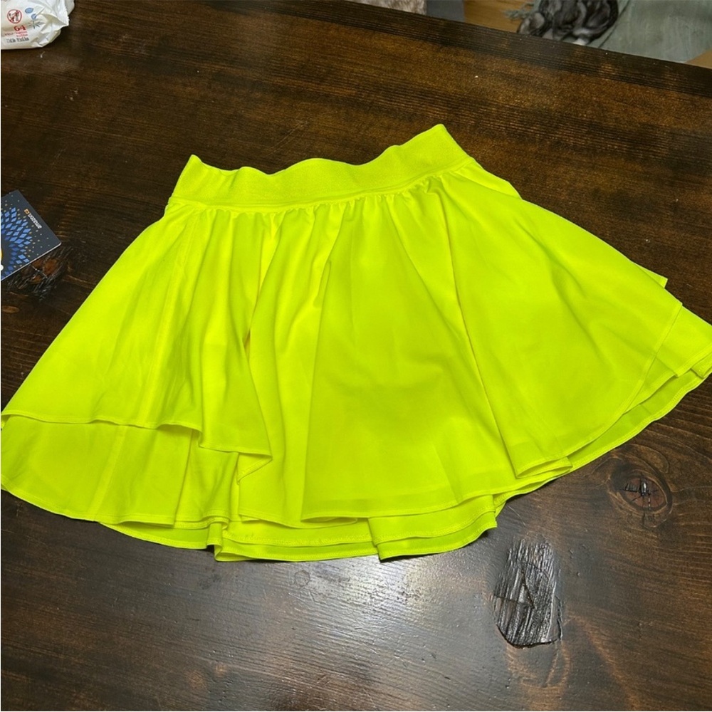 Lululemon court rival flared tennis skirt